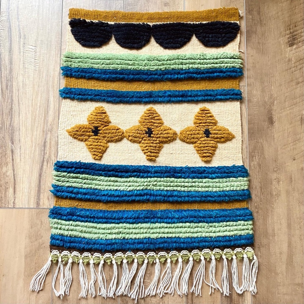 **SOLD** Vintage Wool Kilim Wall Hanging Tapestry